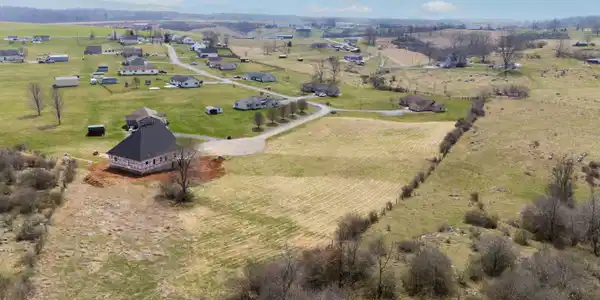 Image 4: Lot 10 Willow Bend Lane