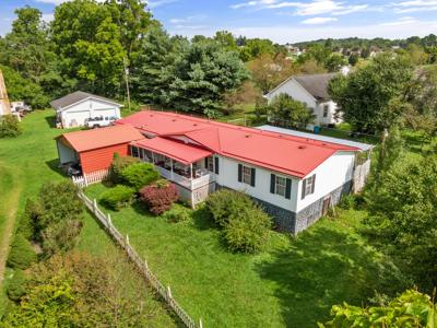 2095 Ballard-Red Sulphur Pkwy
