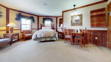 #306 Highland House