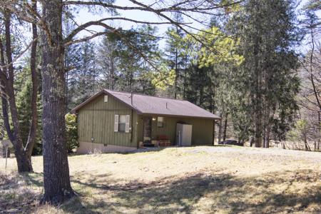 1551 Browns Creek Rd