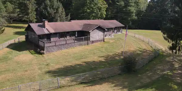 Image 3: DJI_0363
