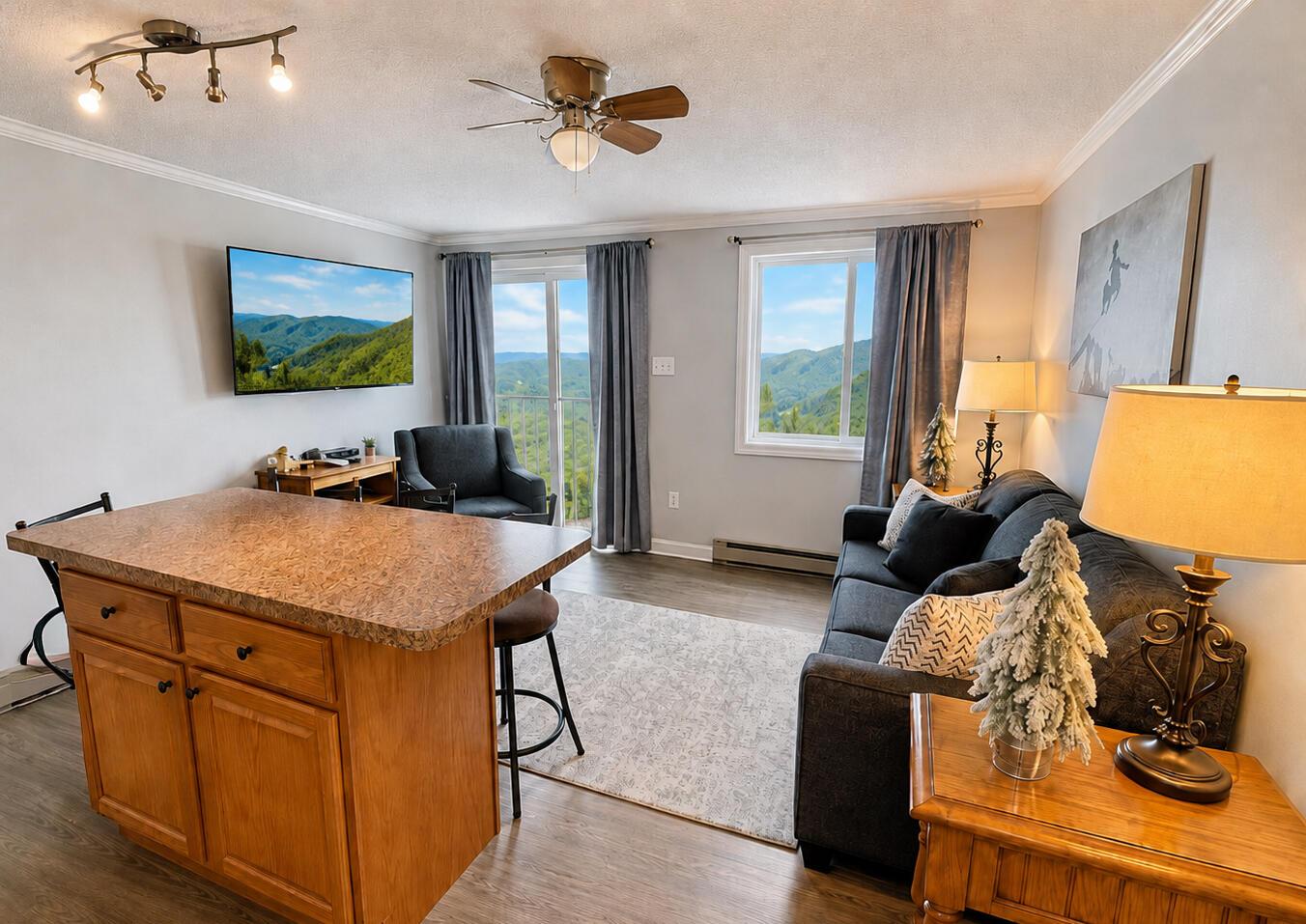 Image 2: Living Room