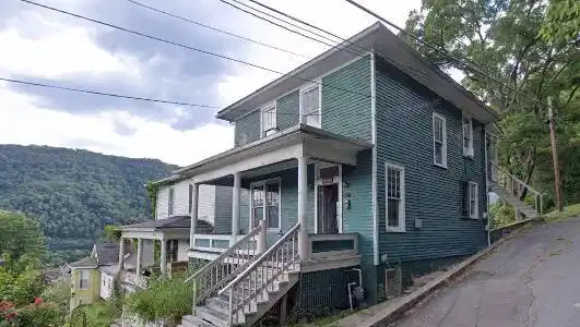 309 8th Ave