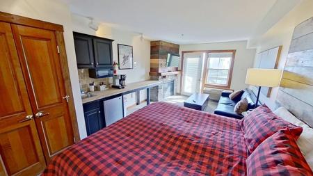 115 Highland House