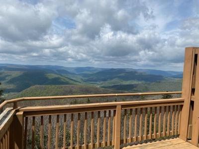 303a Summit