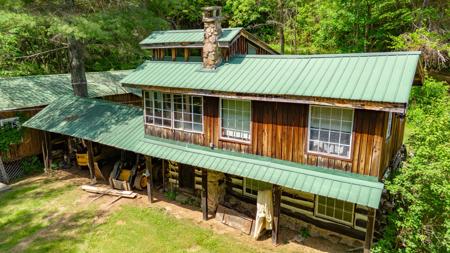 1413 Songbird Ln