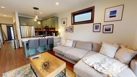 Mm6  -165 Meadows Drive