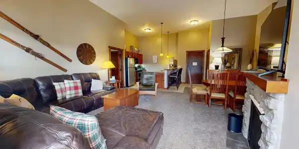107 Soaring Eagle Lodge