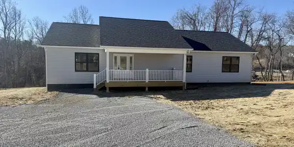 1518 Stonehouse Rd