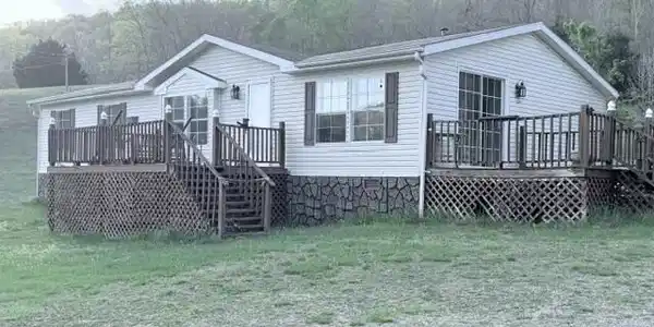 Image 2: 3 bedroom 2 bath
