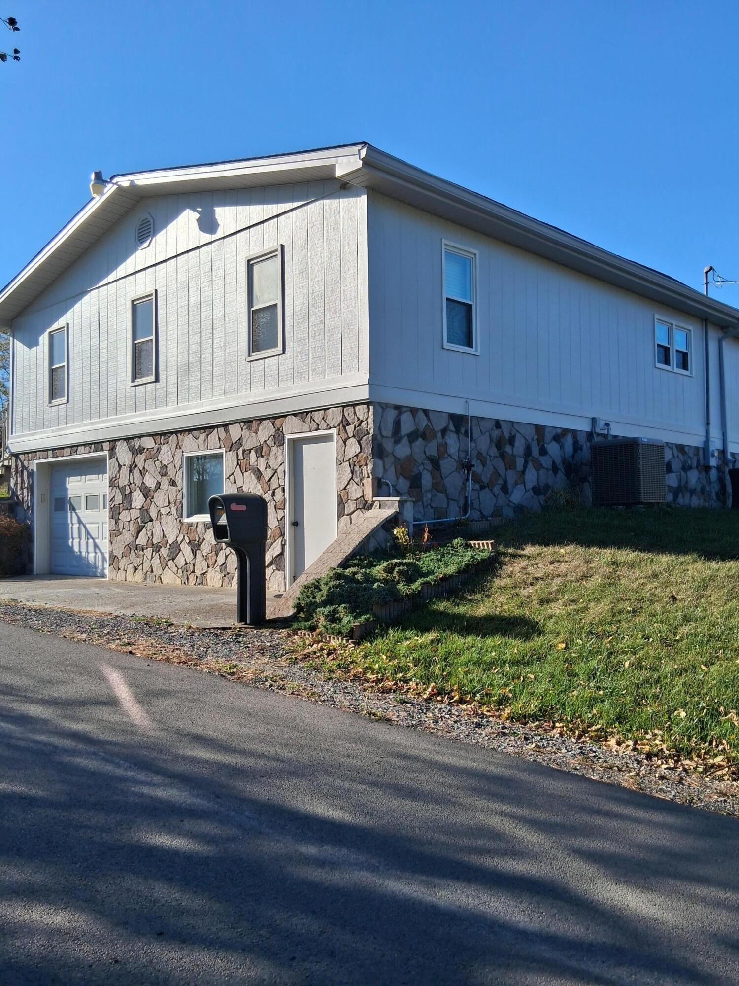 Image 2: 20251022_162540