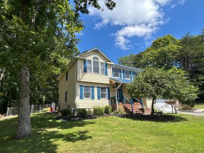 259 Mackle Pt