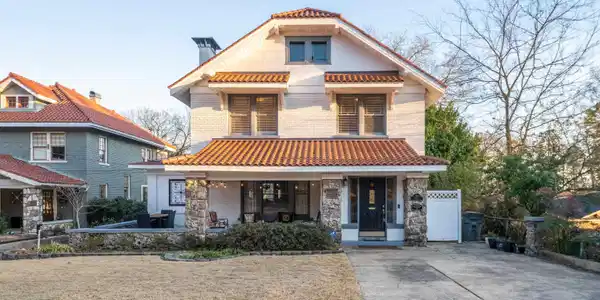 719 PROSPECT