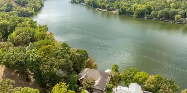 343 ARLINGTON Point