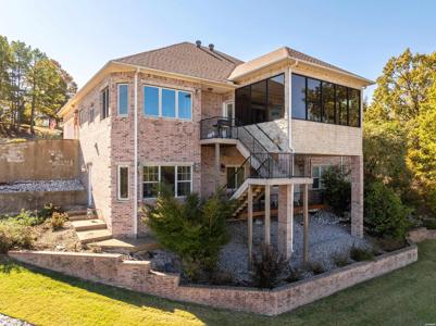 59 STONEGATE Terrace