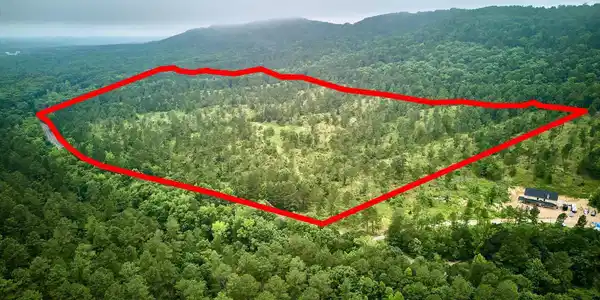 000 CEDAR CREEK Road