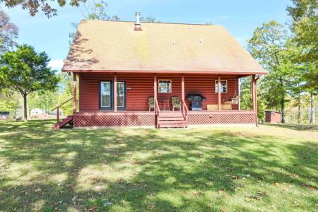 125 CLINTON Loop