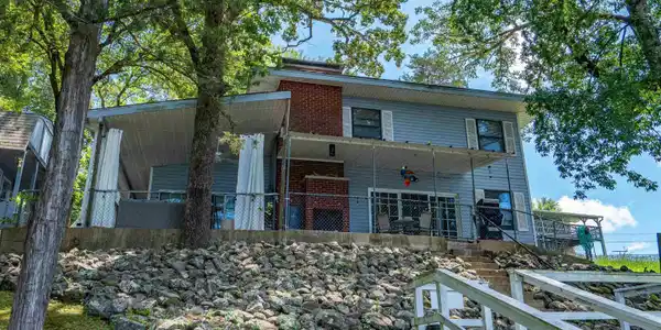 117 LEDGEROCK Road