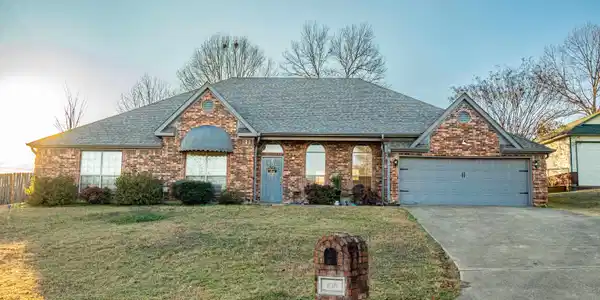 106 WILD DOGWOOD Trail
