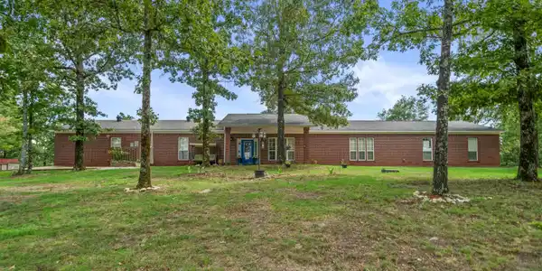 250 PEACEFUL HILLS Lane
