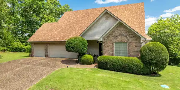 109 MEDINAH OVERLOOK