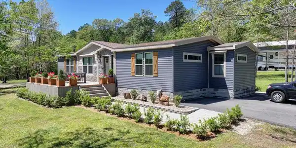 149 SANDROCK Trail