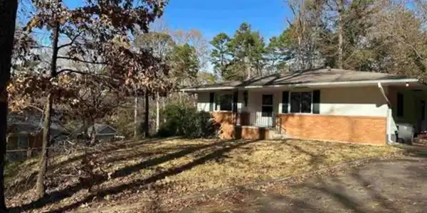 310 RAMBLE Street