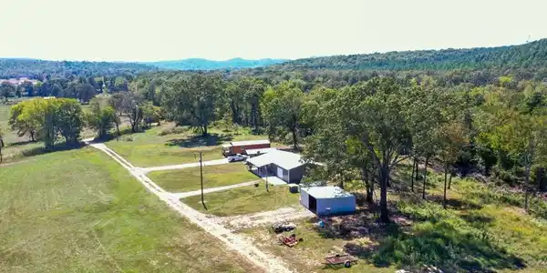 684 OLD WATERS Highway