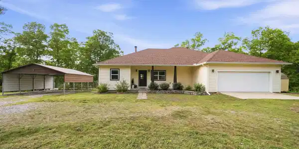 140 HAWKVIEW Place