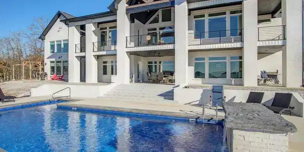 255 FALCON RIDGE