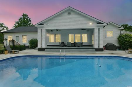 1052 ROCK CREEK Road