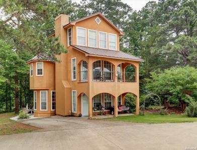 301 KLEINSHORE Road