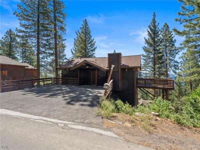 557 Knotty Pine Drive