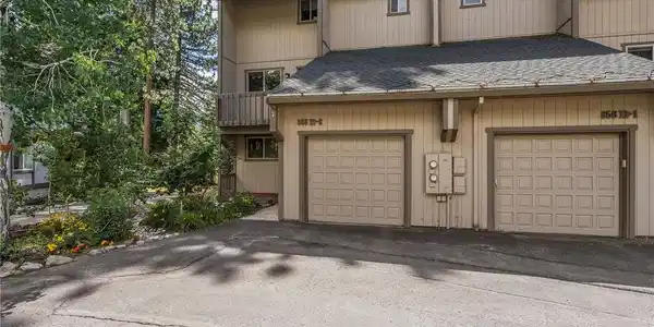 856 Lichen Court