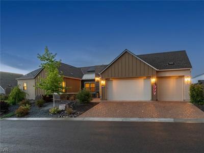 3063 Feathertop Dr