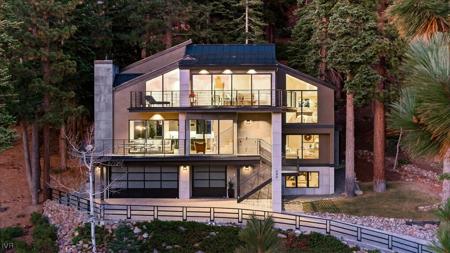 590 Fallen Leaf Way