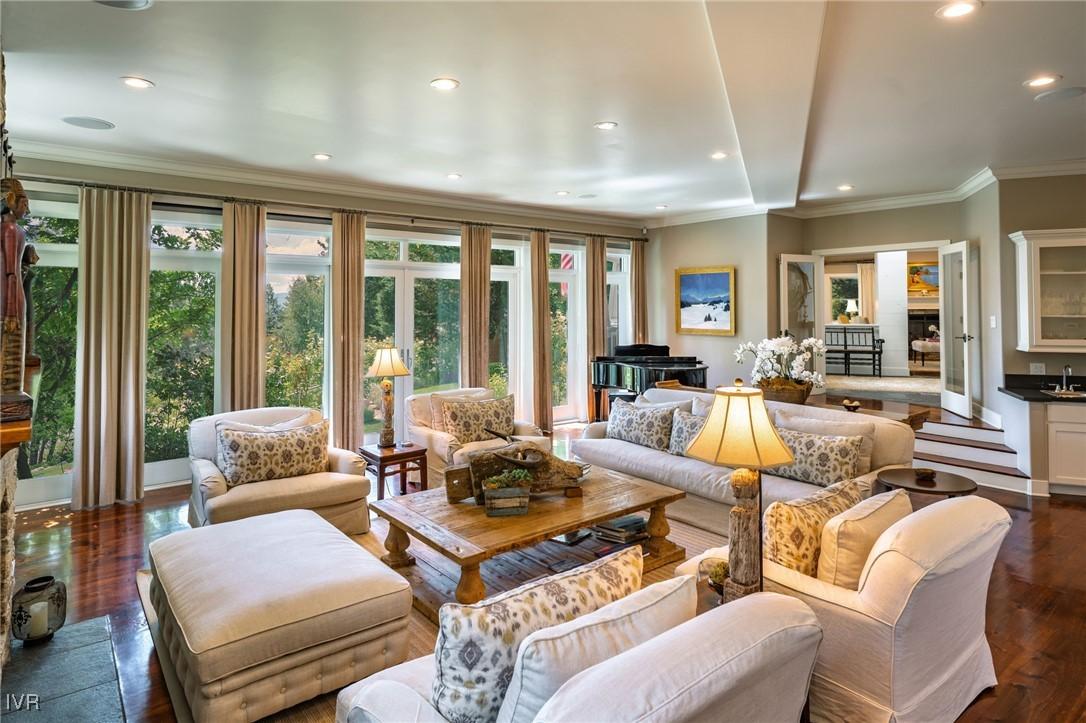 Image 2: Family Room