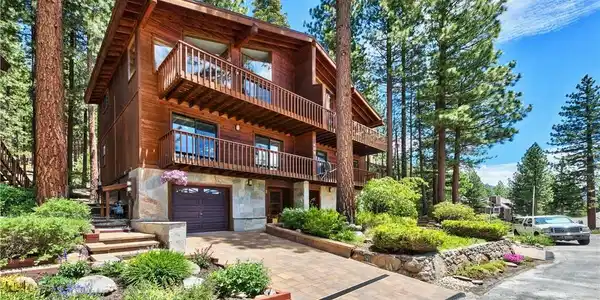 609 Lariat Circle