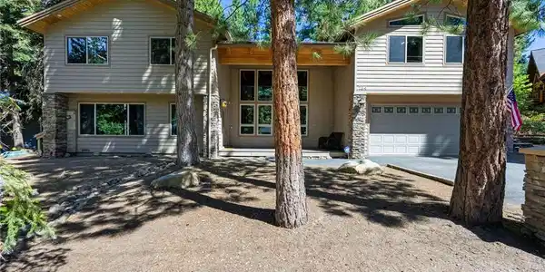 734 Martis Peak Road