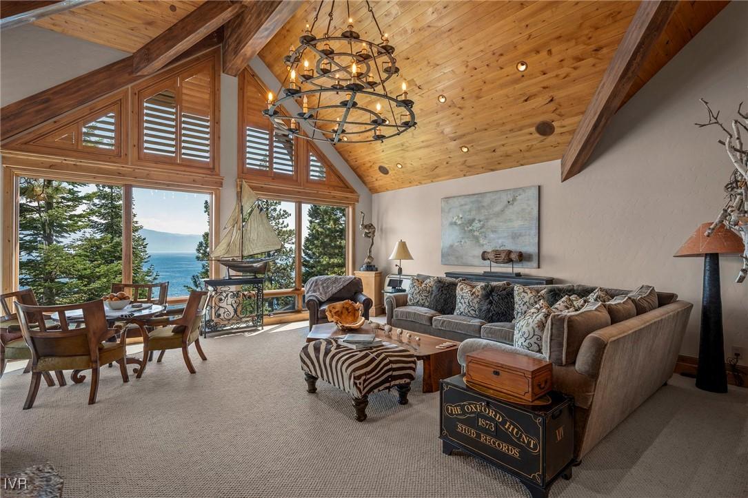 Image 4: living room