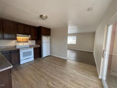 383 Willow ct. #3 Court