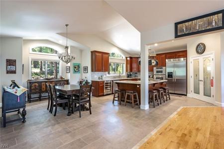 960 Dana Court