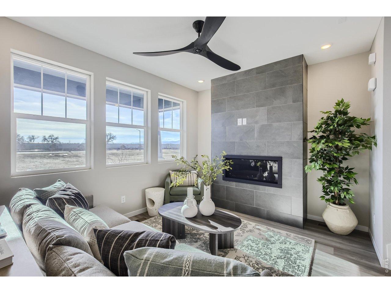 Image 3: LIVING ROOM- MODEL PICTURE Image 3: LIVING ROOM- MODEL PICTURE