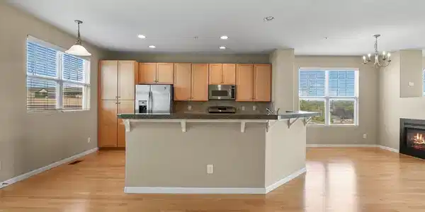 Image 4 Image 4