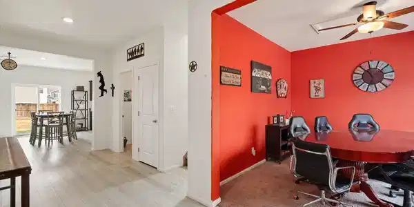 Image 4: Foyer Image 4: Foyer