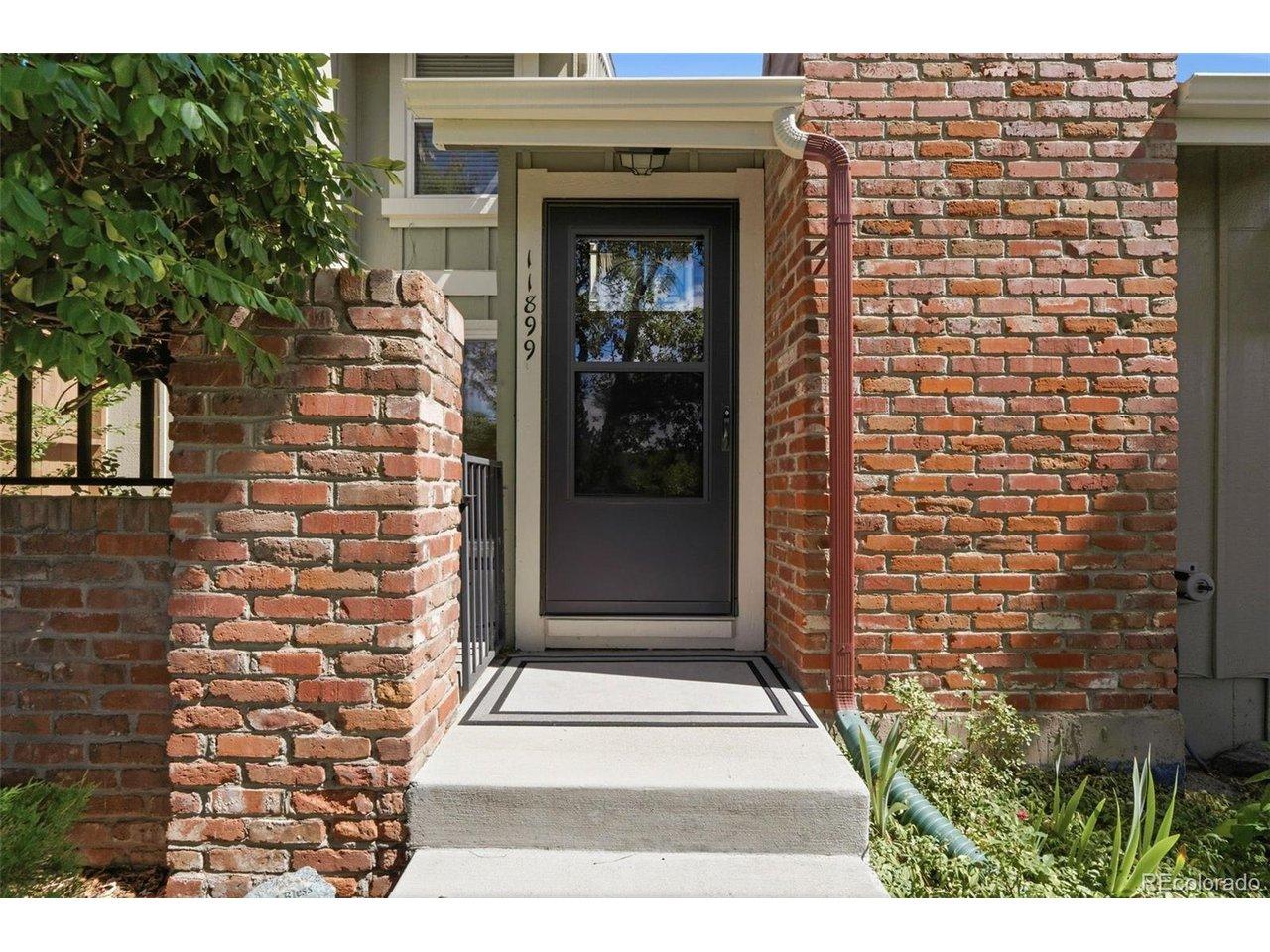 Image 2: Wonderful Character, private enclosed patio Image 2: Wonderful Character, private enclosed patio