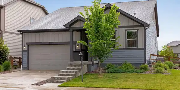 3997 Forest Lake Ct