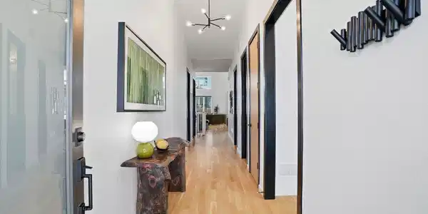 Image 4: Dramatic Entryway