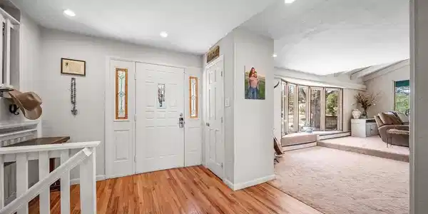 Image 4 Image 4