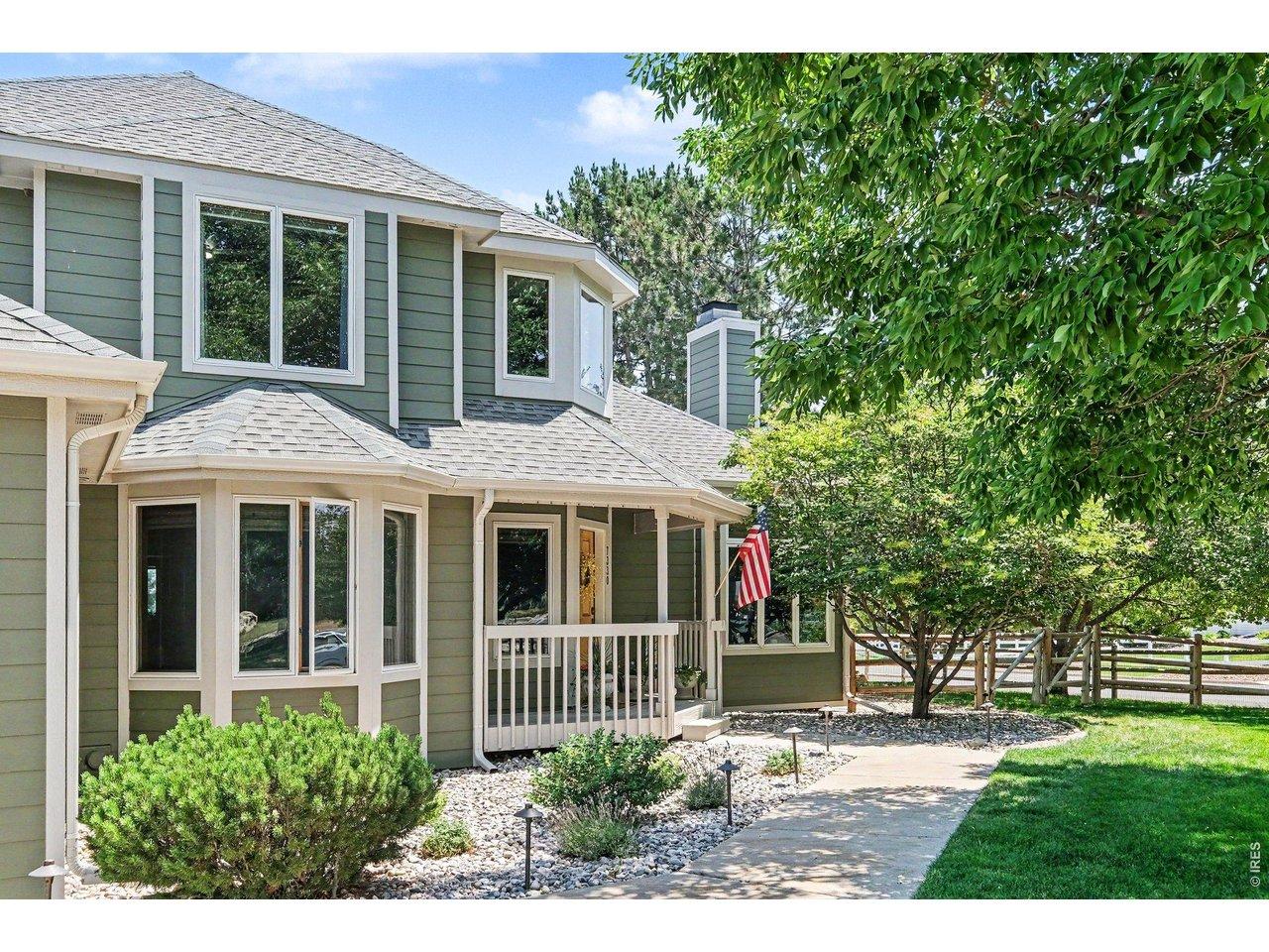 Image 2: Front view of formal dinning room, currently used as a reading room, and upstairs bedroom. Lots of light in the 2 story entry way! Image 2: Front view of formal dinning room, currently used as a reading room, and upstairs bedroom. Lots of light in the 2 story entry way!